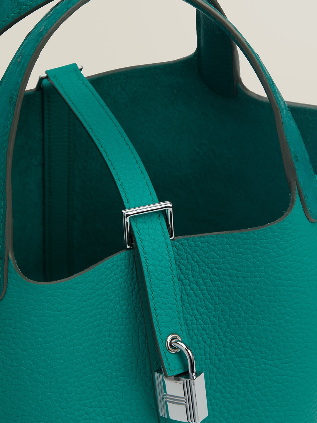 Hermes Picotin Lock 18 Bag In Malachite Clemence Leather